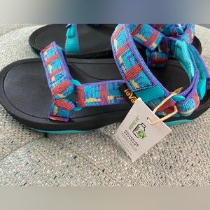Teva Kids sandals size:2‼️